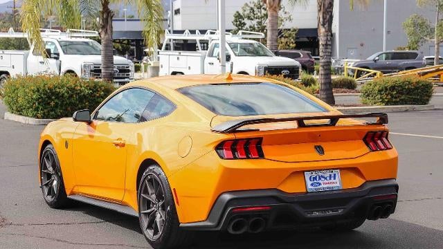 2026 Ford Mustang Dark Horse