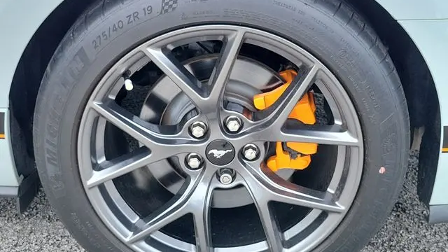 2022 Ford Mustang Mach 1