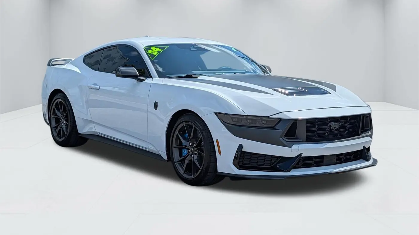 2024 Ford Mustang Dark Horse
