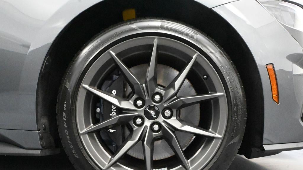 2024 Ford Mustang Dark Horse