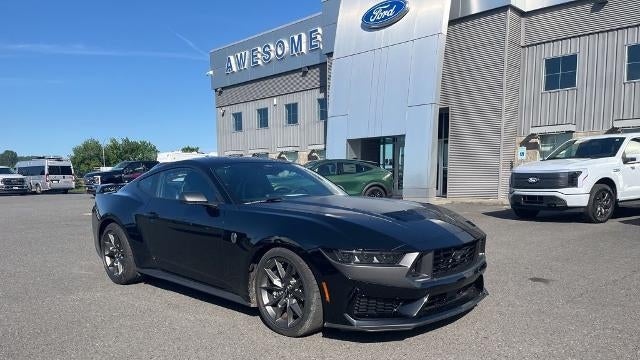 2025 Ford Mustang Dark Horse