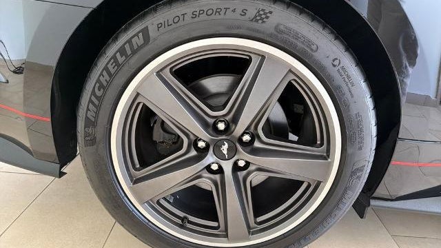 2022 Ford Mustang Mach 1