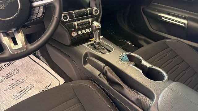 2022 Ford Mustang Mach 1