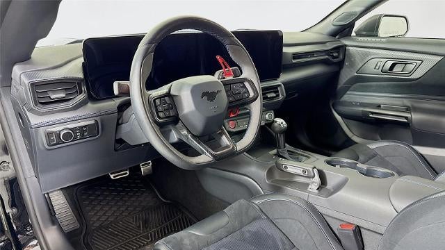 2025 Ford Mustang Dark Horse