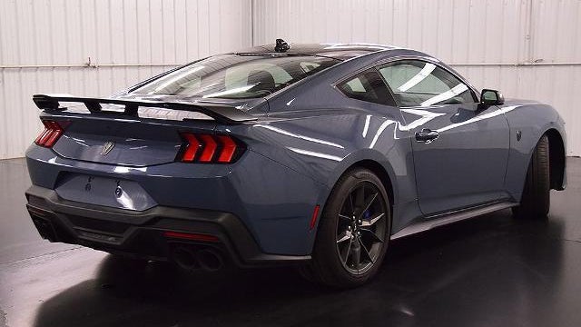 2025 Ford Mustang Dark Horse