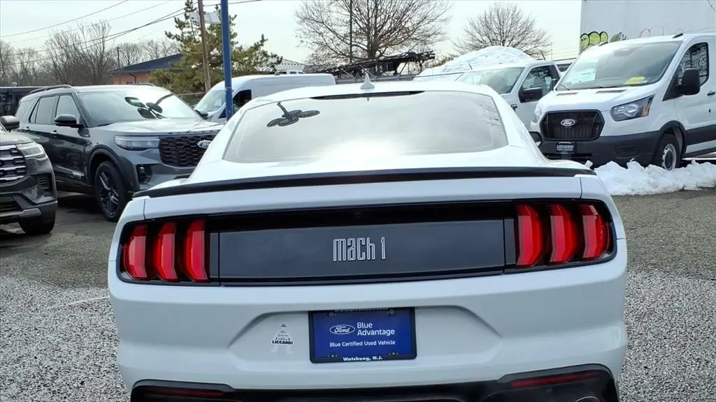 2021 Ford Mustang Mach 1