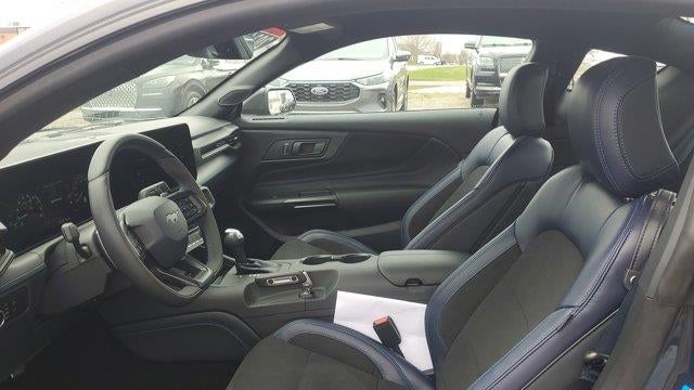 2024 Ford Mustang Dark Horse