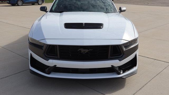 2025 Ford Mustang Dark Horse