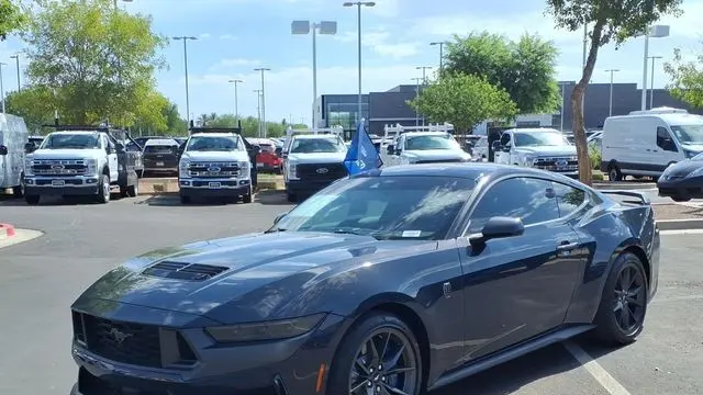 2025 Ford Mustang Dark Horse
