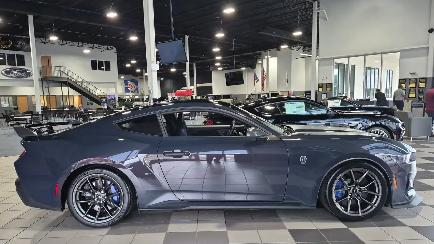 2024 Ford Mustang Dark Horse