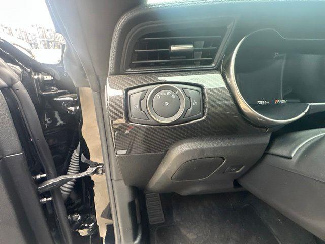 2022 Ford Mustang - $114,785