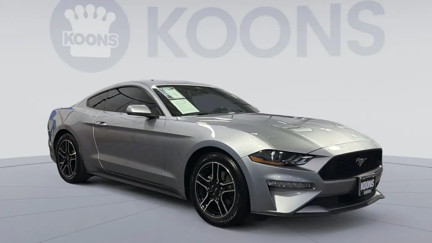 2022 Ford Mustang EcoBoost