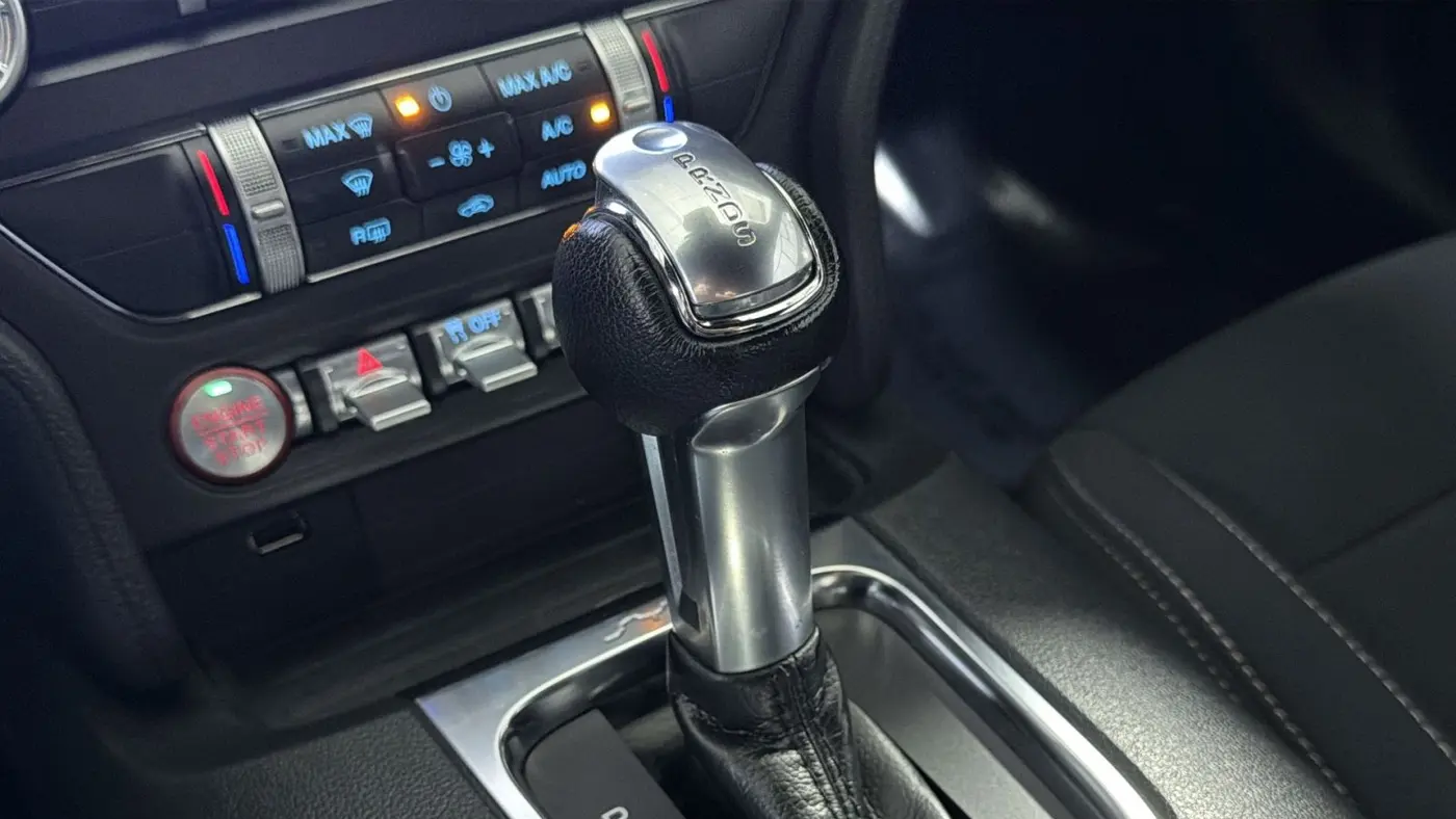 2022 Ford Mustang EcoBoost
