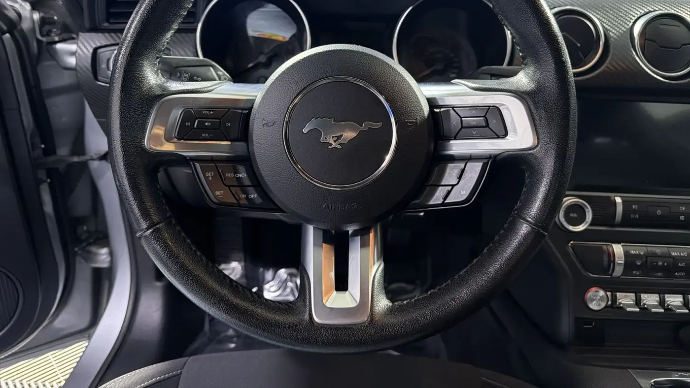 2022 Ford Mustang EcoBoost