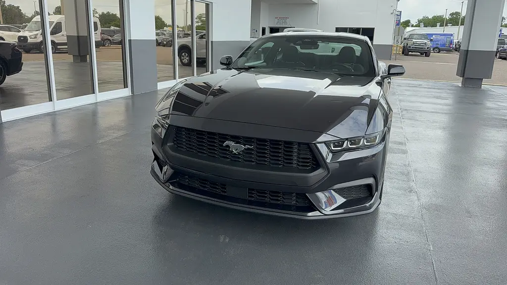 2024 Ford Mustang EcoBoost