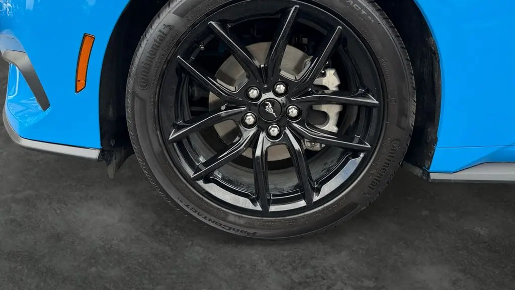 2025 Ford Mustang EcoBoost
