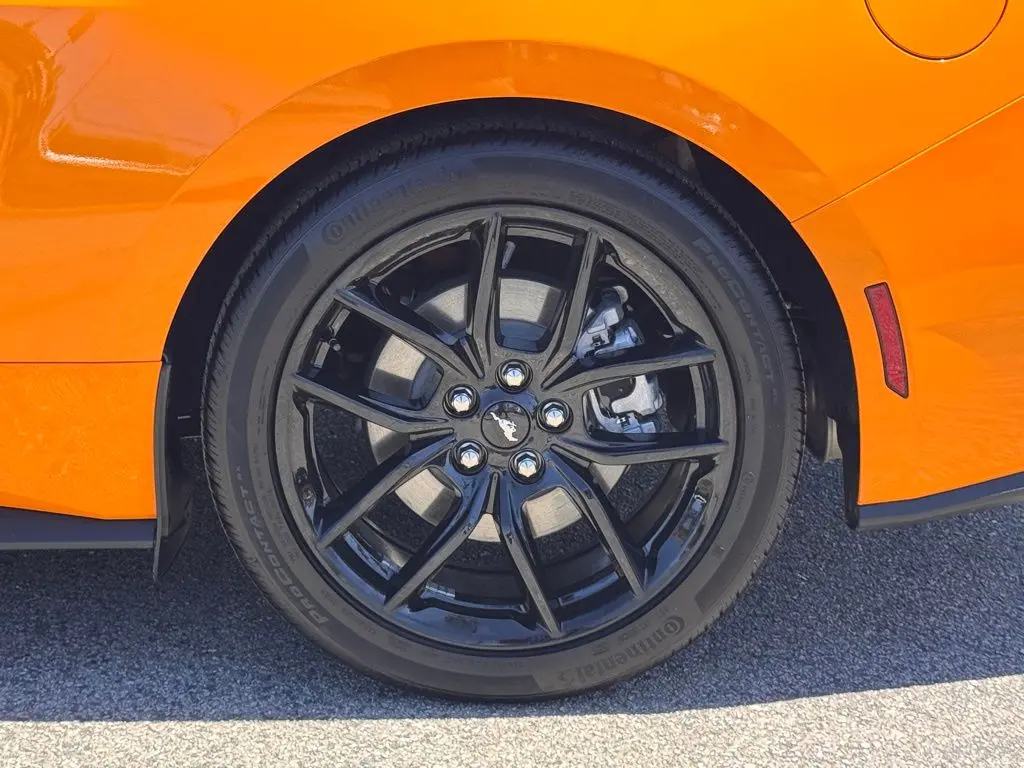 2026 Ford Mustang - $45,401