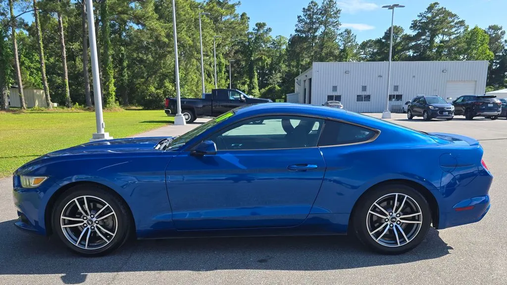 2017 Ford Mustang EcoBoost