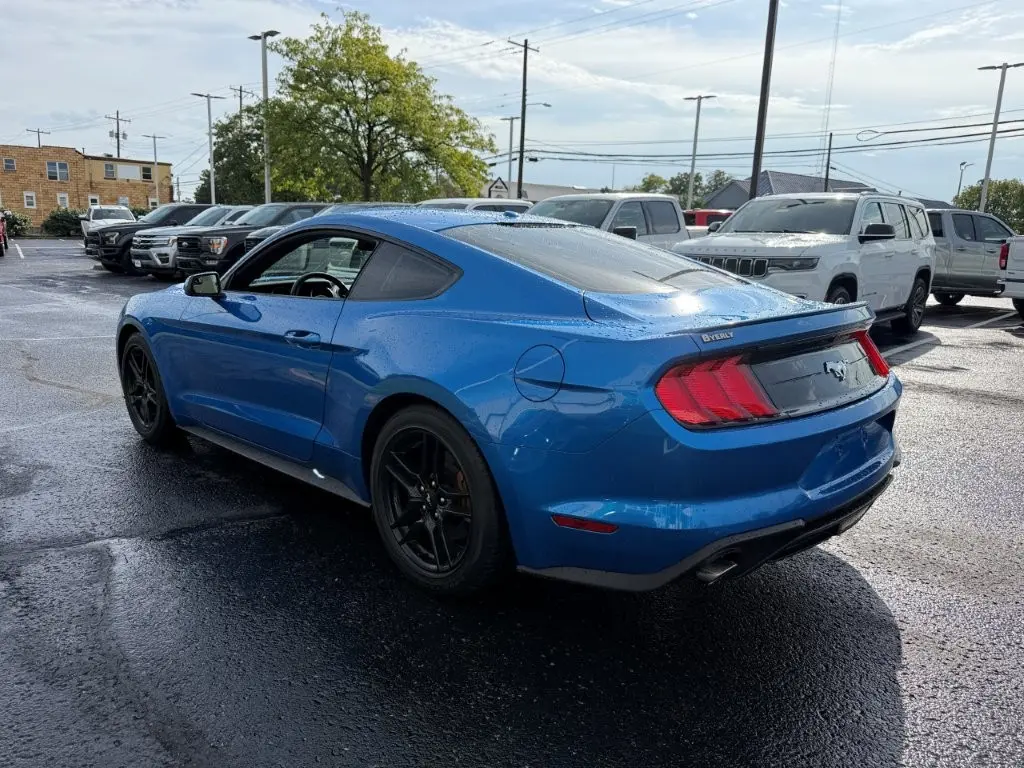 2019 Ford Mustang - $22,996