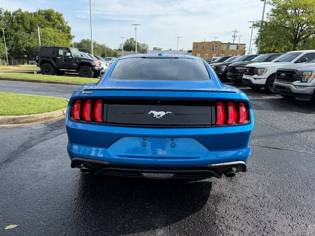 2019 Ford Mustang - $22,996