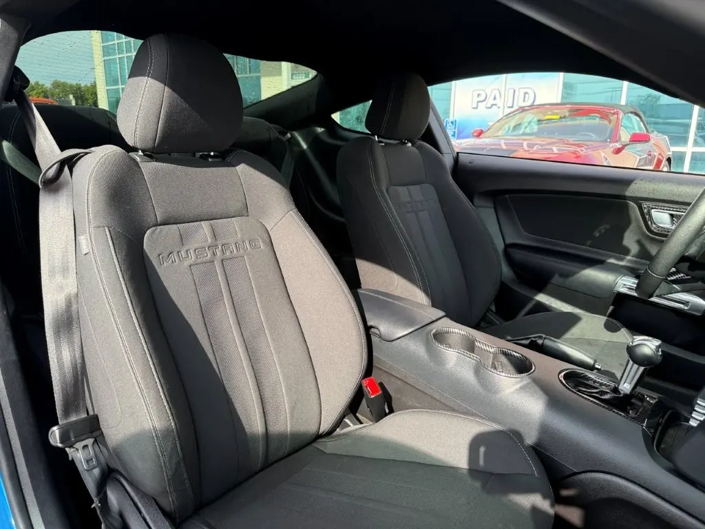2019 Ford Mustang - $22,996