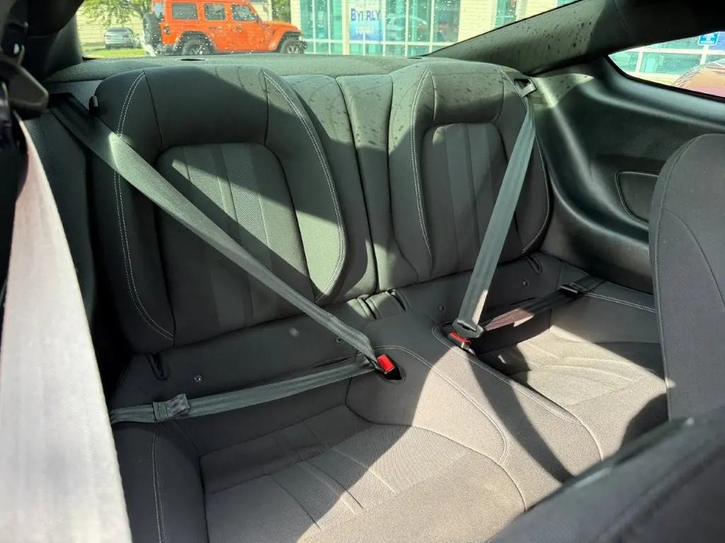 2019 Ford Mustang - $22,996