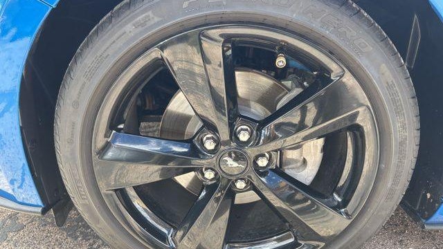 2021 Ford Mustang EcoBoost