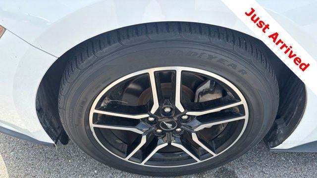 2021 Ford Mustang EcoBoost