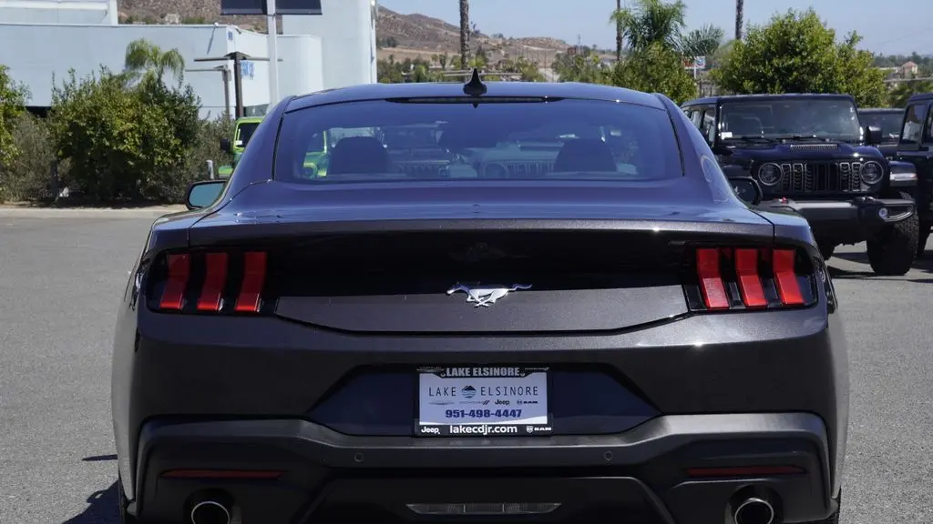 2024 Ford Mustang EcoBoost
