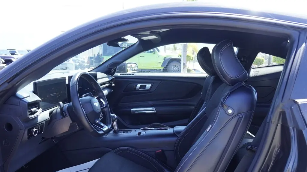 2024 Ford Mustang EcoBoost