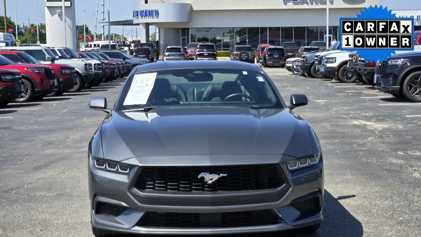 2024 Ford Mustang EcoBoost