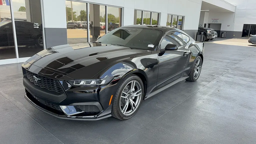 2024 Ford Mustang EcoBoost