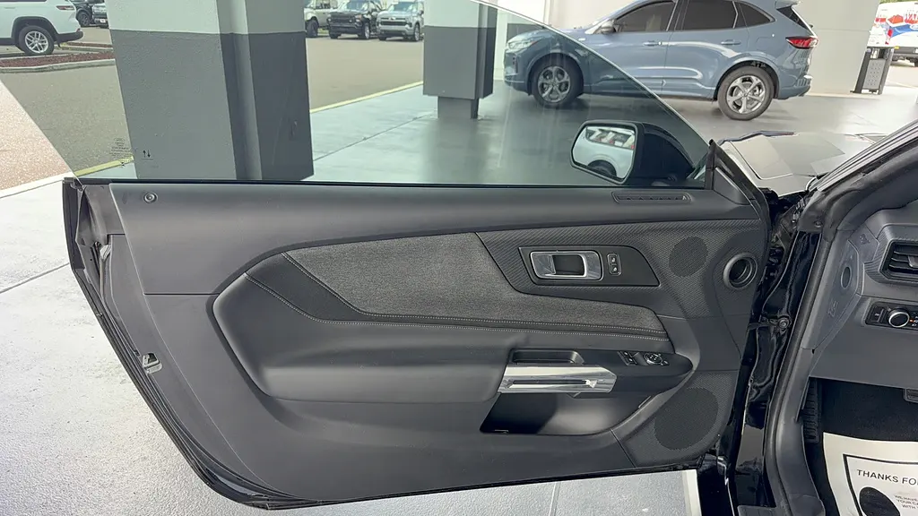 2024 Ford Mustang EcoBoost