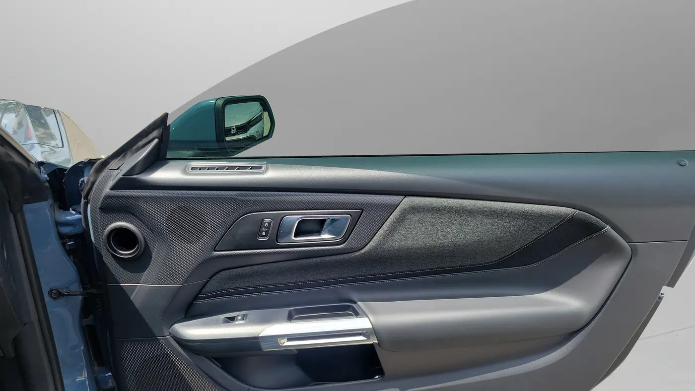 2025 Ford Mustang EcoBoost