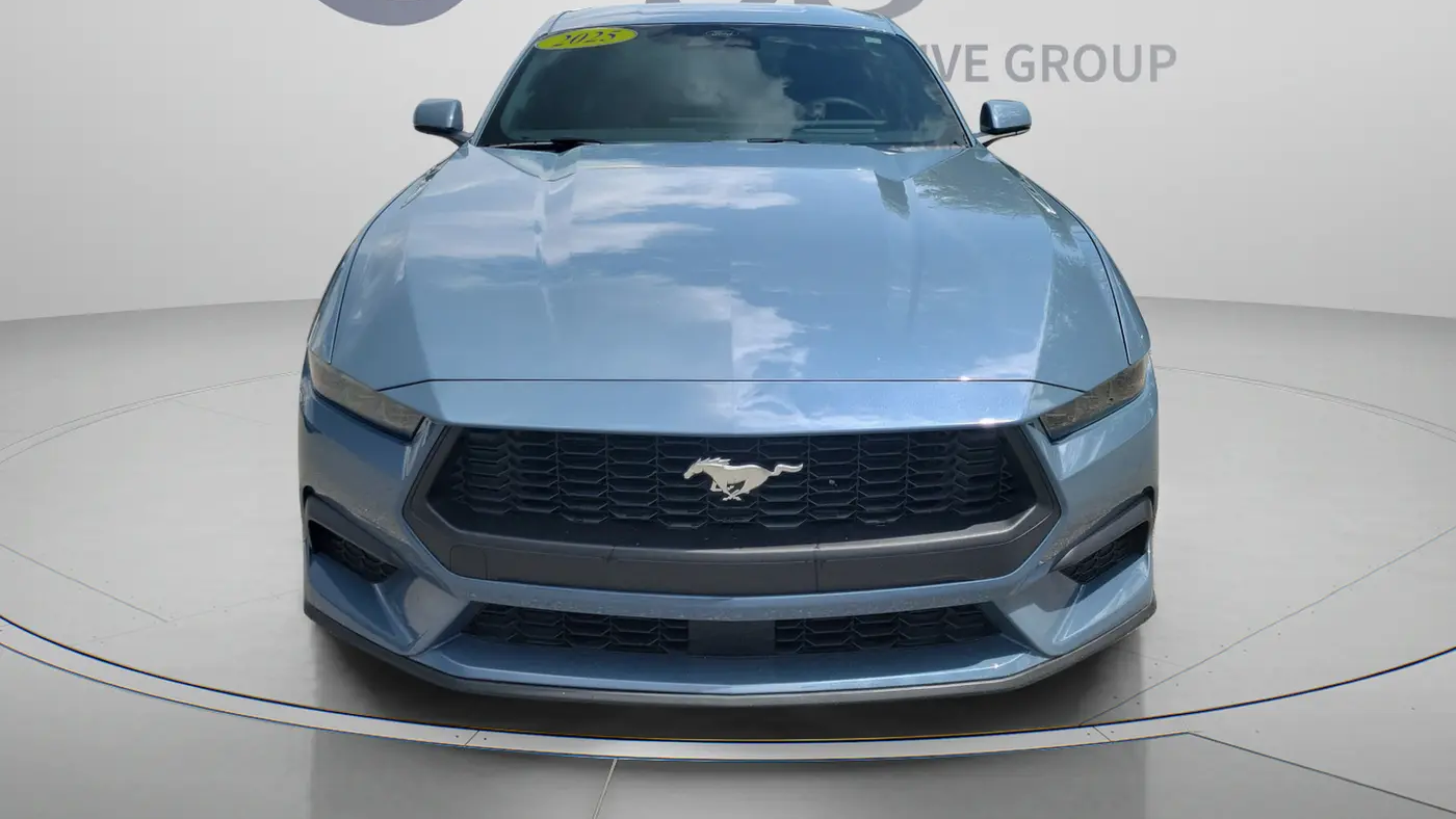 2025 Ford Mustang EcoBoost
