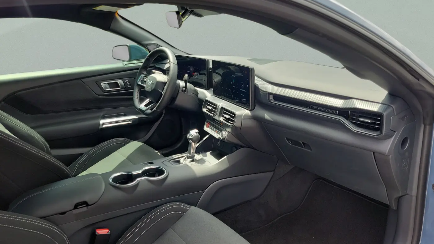 2025 Ford Mustang EcoBoost