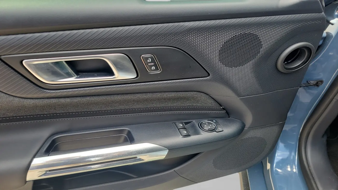 2025 Ford Mustang EcoBoost