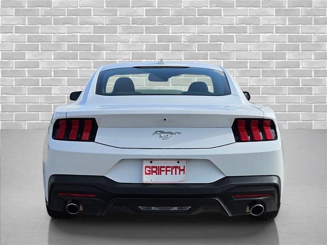 2025 Ford Mustang - $32,300