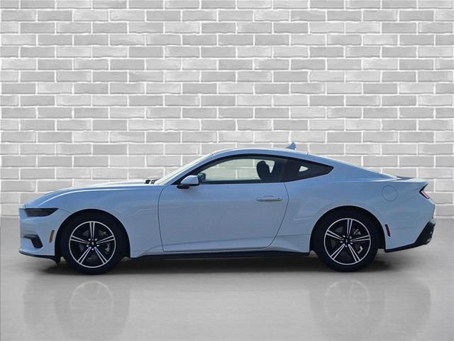 2025 Ford Mustang - $32,300