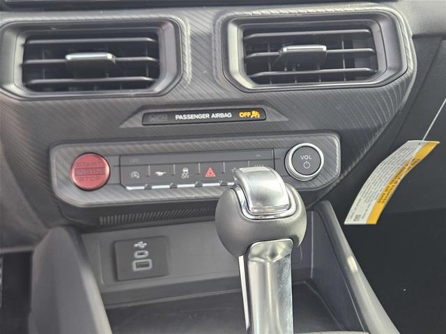 2025 Ford Mustang - $32,300