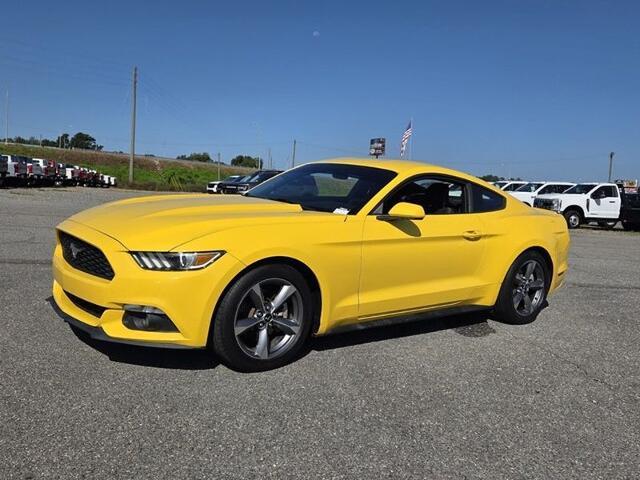2015 Ford Mustang - $14,996