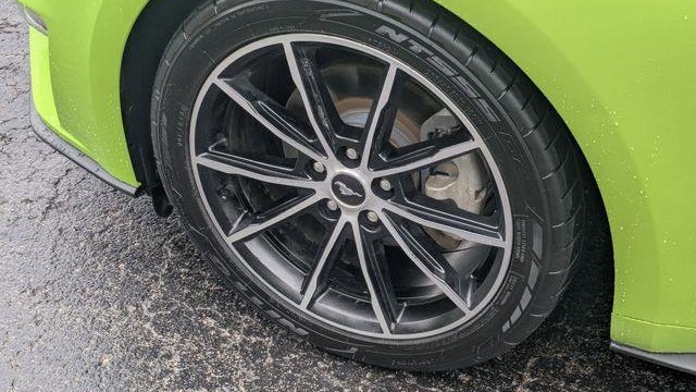 2020 Ford Mustang EcoBoost