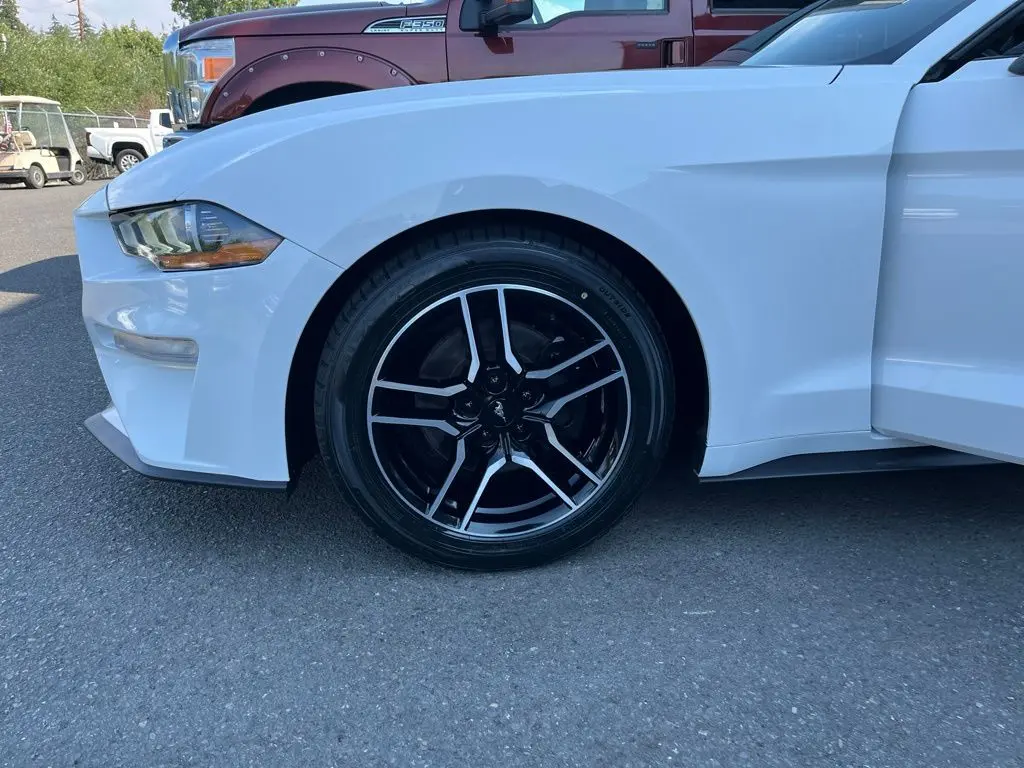 2021 Ford Mustang - $23,848