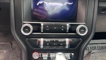 2021 Ford Mustang EcoBoost