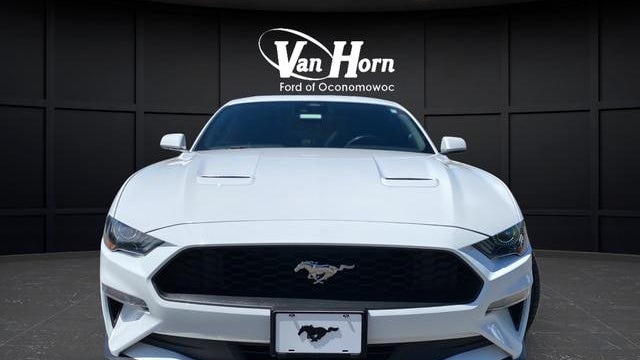2022 Ford Mustang EcoBoost
