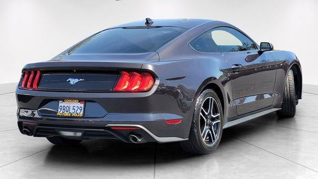 2022 Ford Mustang EcoBoost