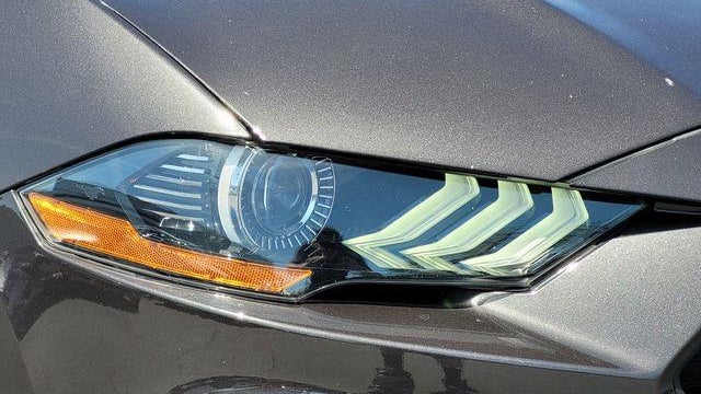 2022 Ford Mustang EcoBoost