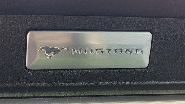 2022 Ford Mustang EcoBoost
