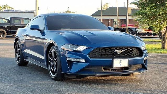 2022 Ford Mustang EcoBoost