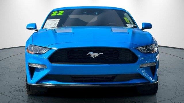 2022 Ford Mustang EcoBoost